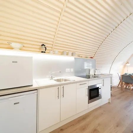 Отель Cultybraggan Hut 36 Mill of Fortune Экстерьер фото